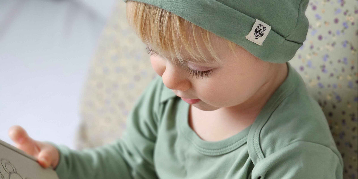SANFTE BABYKLEIDUNG: SO SCHÜTZT LYOCELL