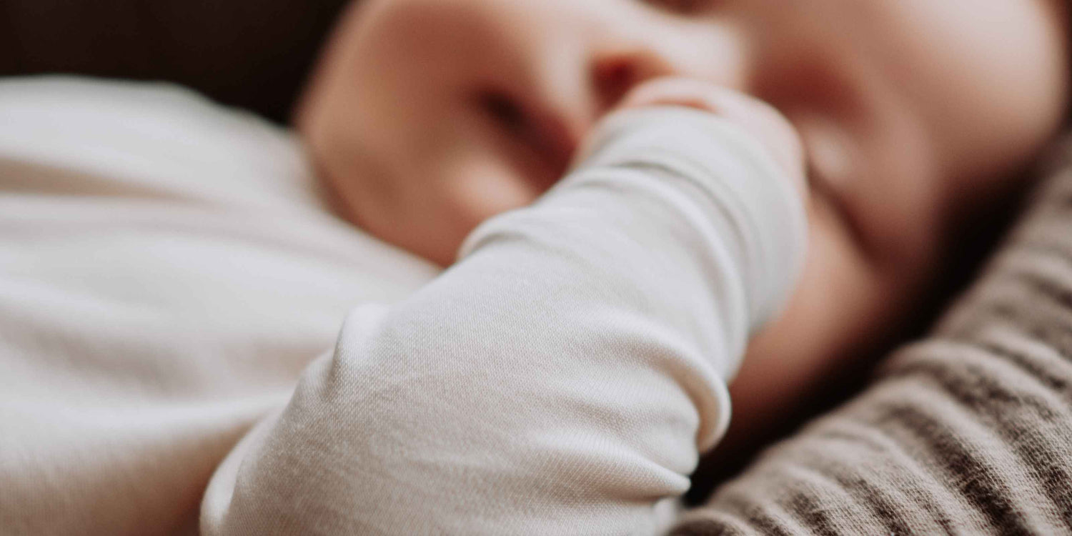 WARUM IST LYOCELL DIE IDEALE WAHL FÜR EMPFINDLICHE BABYHAUT?