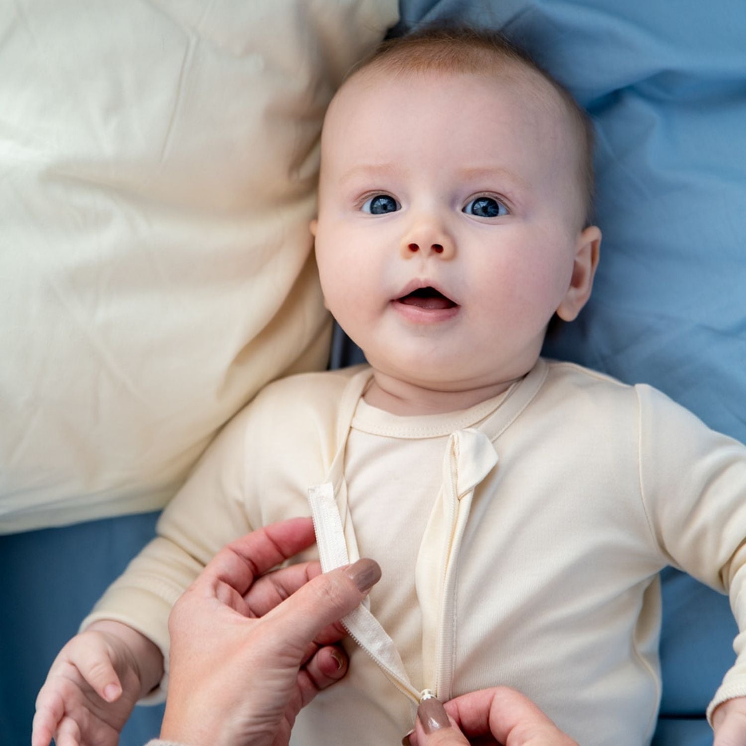 BABY SCHLAFANZUG