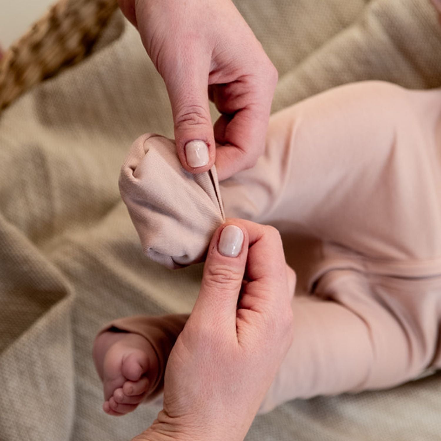 BABY SCHLAFANZUG