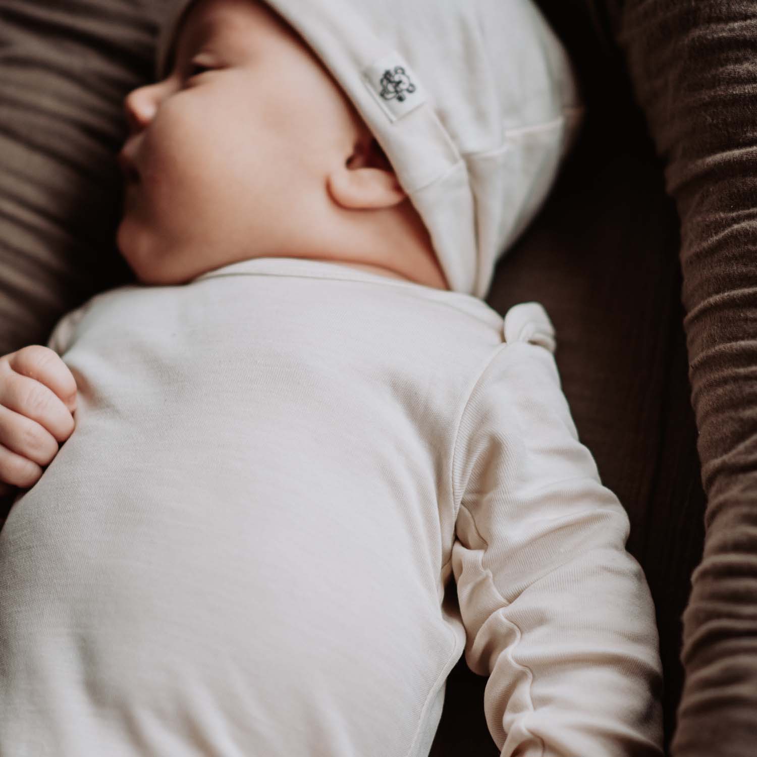 Set Baby Body + Mütze - Cute Beige